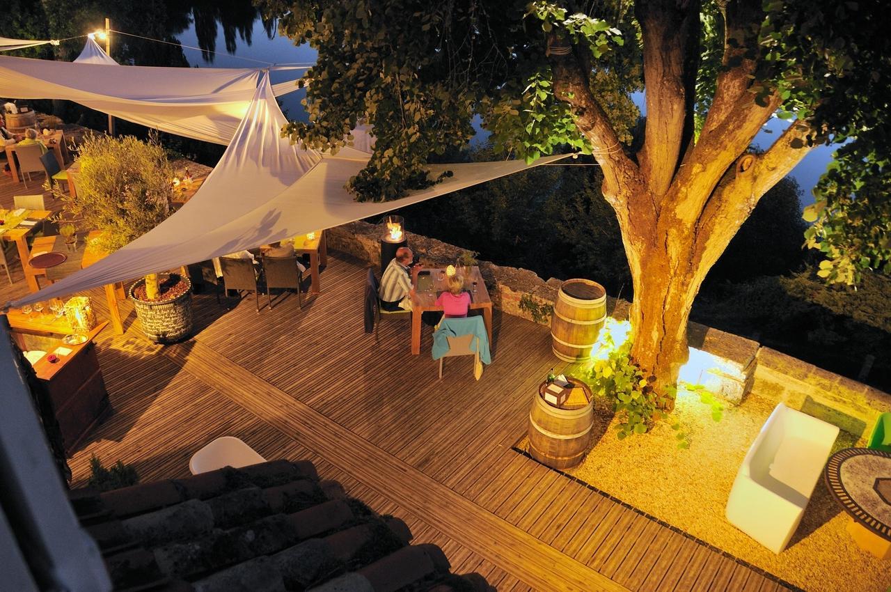 Logis Hotels Domaine Du Chatelard Dirac Luaran gambar