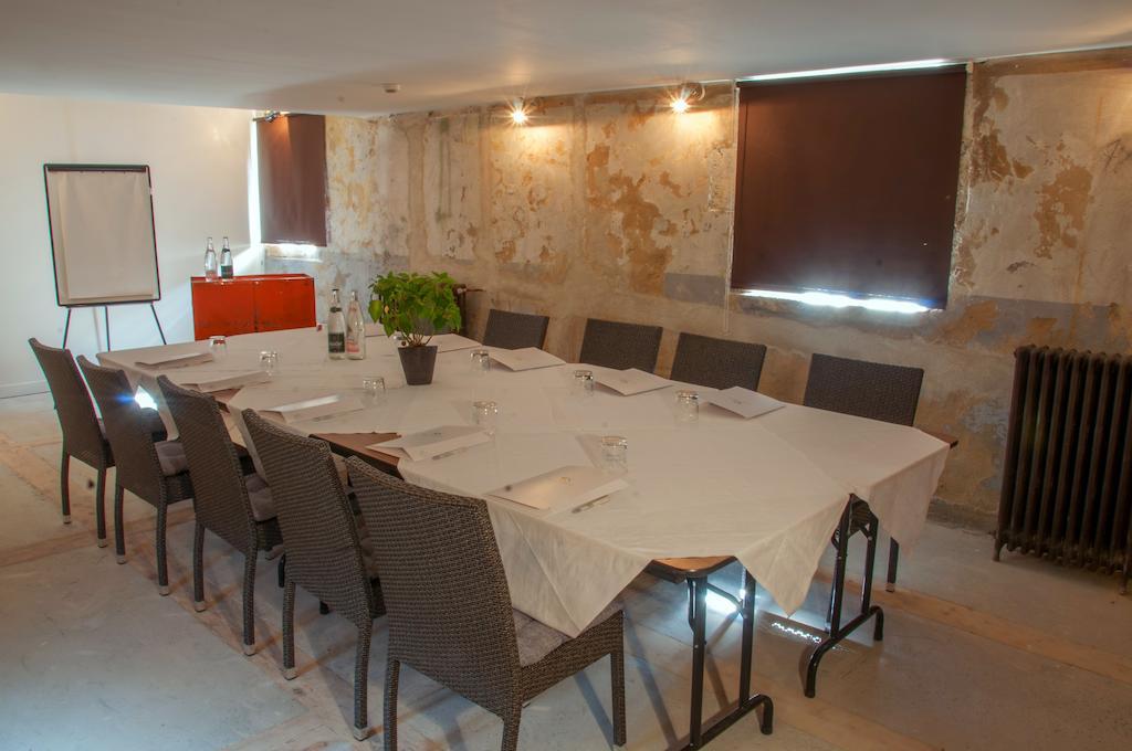 Logis Hotels Domaine Du Chatelard Dirac Luaran gambar